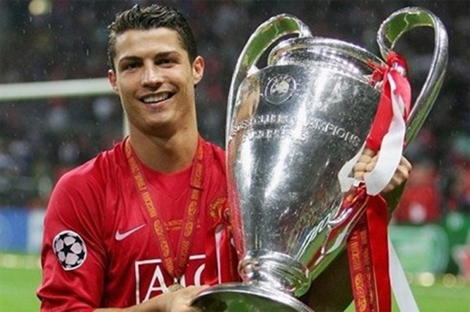 CR7 đã có thể sớm tái hợp cùng MU nếu Sir Alex không nghỉ hưu năm 2013. (Ảnh: Getty).