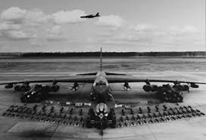 B52 trong chiến dịch 12 ngày đêm đánh phá Hà Nội và các tỉnh, thành phố miền Bắc.