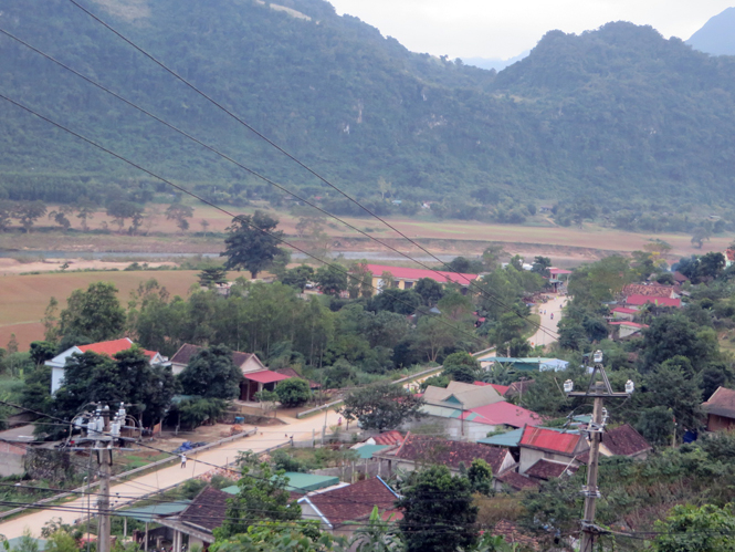 Trù phú bản làng ở Trường Sơn.