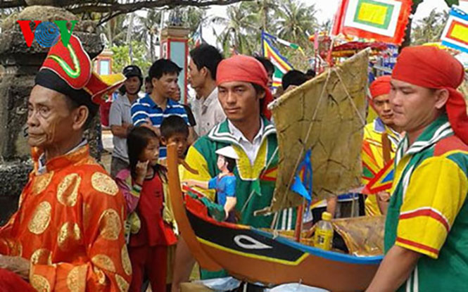  Nghi lễ khao lề thế lính Hoàng Sa 