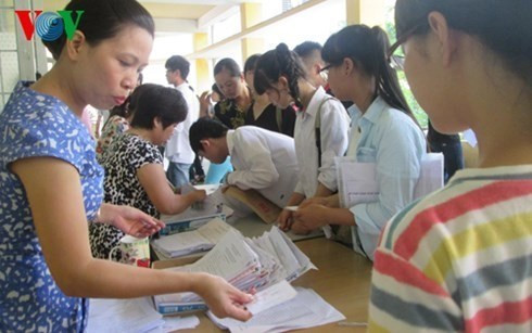 Thí sinh đăng ký xét tuyển đại học năm 2015