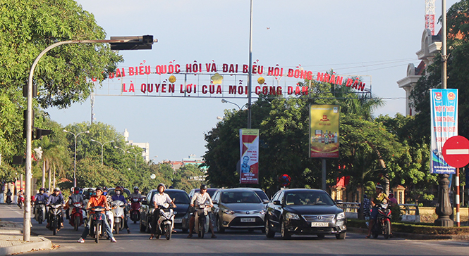 Nâng cao ý thức cho người tham gia giao thông là giải pháp quan trọng để thực hiện tốt Nghị định 46/2016/NĐ-CP.