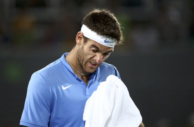  Dù đã nỗ lực hết sức nhưng Del Potro không thể cản bước Murray đoạt HCV Olympic Rio. Ảnh: REUTERS