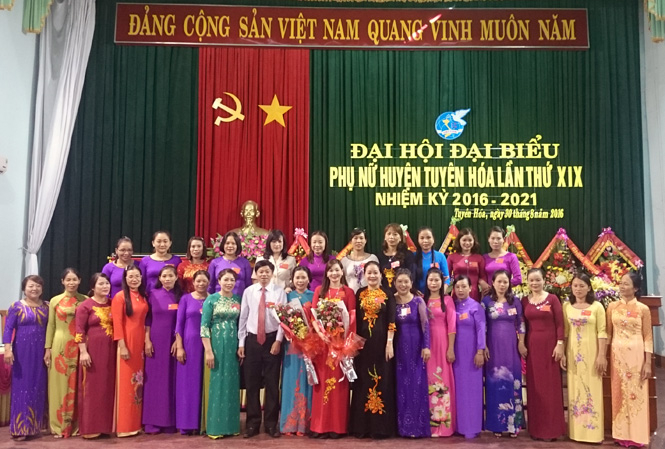 Ban Chấp hành Hội LHPN huyện Tuyên Hoá nhiệm kỳ 2016-2021.