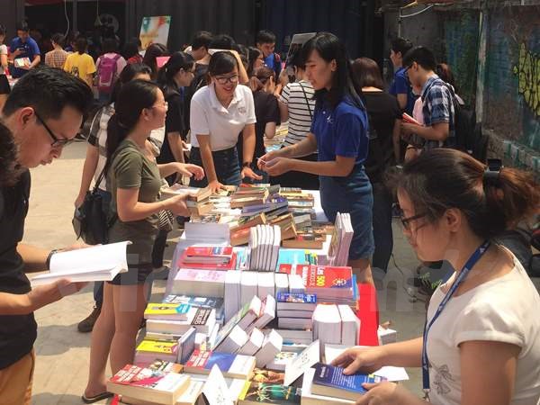 Ngày hội thu hút rất đông bạn trẻ tham gia. (Ảnh: A.N/Vietnam+)