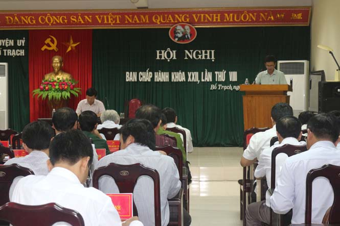 Toàn cảnh hội nghị.