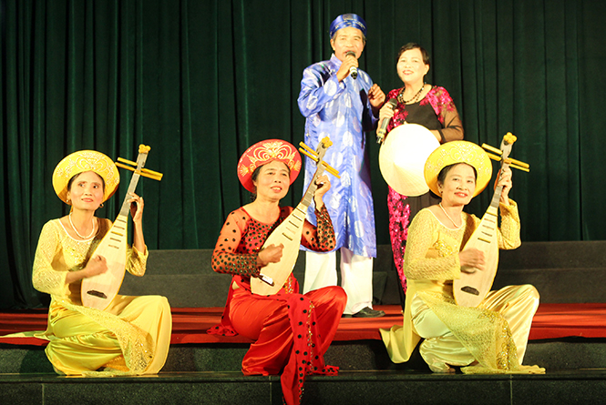 Tình chàng ý thiếp, tình yêu quê hương, đất nước luôn chất chứa trong mỗi làn điệu hò khoan Lệ Thủy.