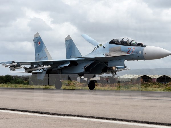 Máy bay Su-35 của Nga tại căn cứ không quân Hmeimym ở Latakia, Syria. (Nguồn: AFP/TTXVN)