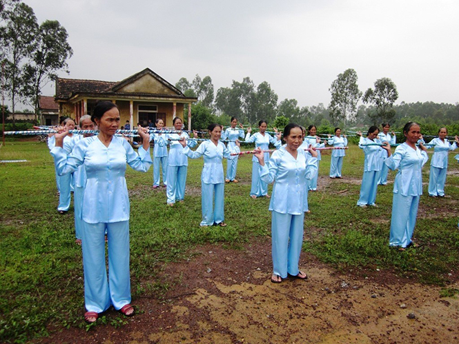 Tập thể dục dưỡng sinh là một hoạt động thường xuyên của các CLB người cao tuổi trên địa bàn tỉnh.