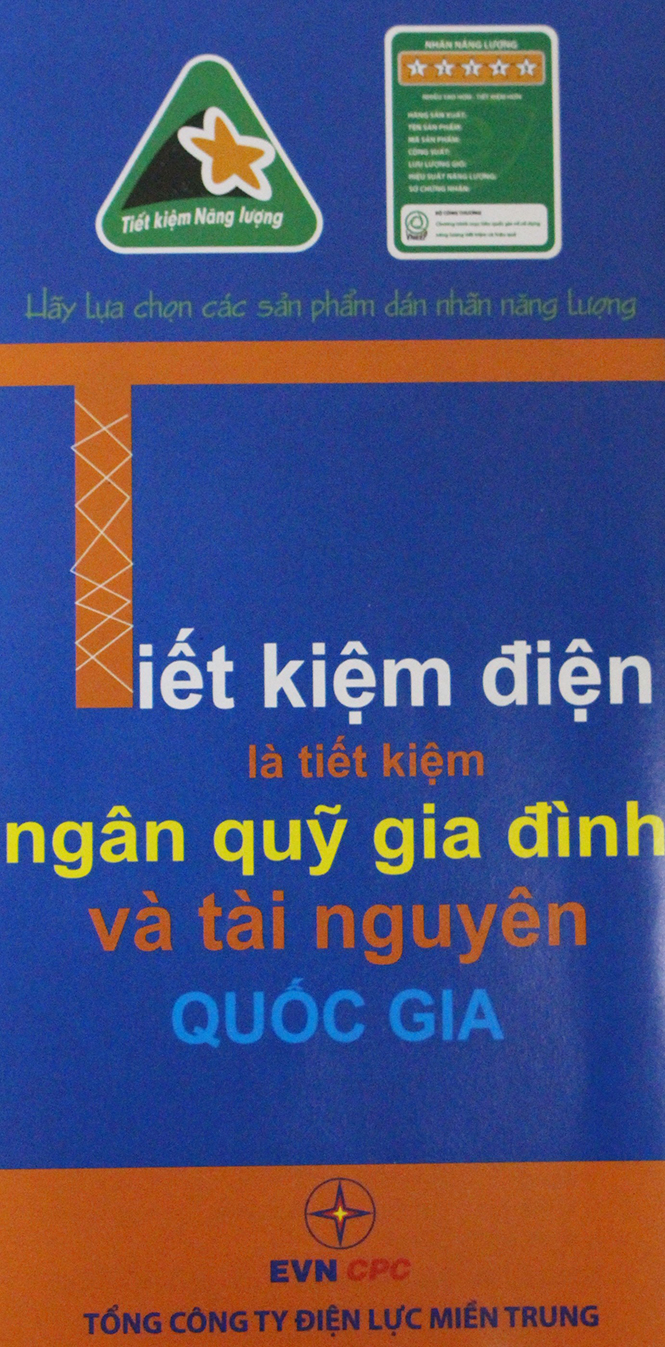 Tờ rơi tuyên truyền tiết kiệm điện của Tổng công ty Điện lực miền Trung.