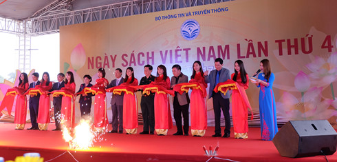  Khai mạc ngày sách Việt Nam lần thứ 4.