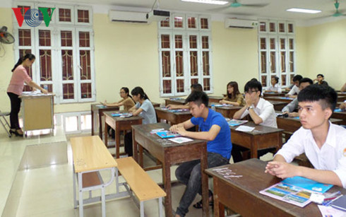  Tính đến sáng 17-4, có 349.908 thí sinh chọn bài thi Khoa học Xã hội