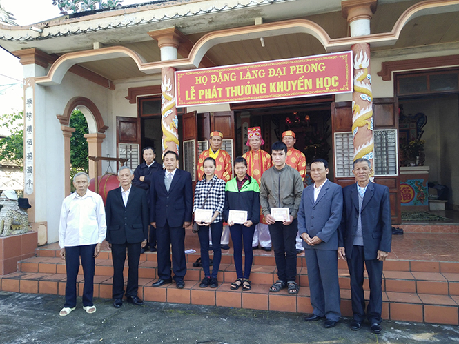 Phong trào khuyến học, khuyến tài được đẩy mạnh trong các gia đình, dòng họ ở Lệ Thủy.