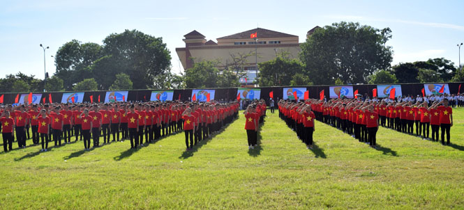 Màn biểu diễn dân vũ.