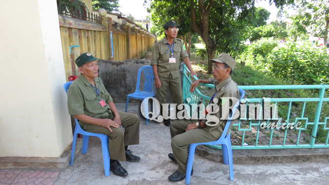 Lực lượng bảo vệ vòng ngoài khá nhàn nhã trong kỳ thi năm nay.