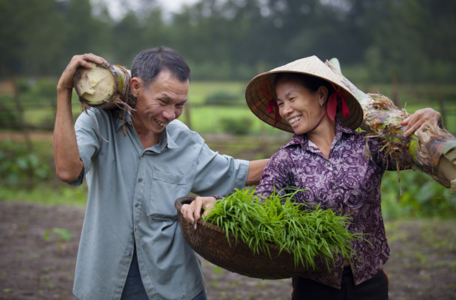 Tác phẩm “Sự sẻ chia công việc” của tác giả Nguyễn Hữu Thông giành giải nhất cuộc thi ảnh “Những gia đình bình đẳng Việt Nam”.