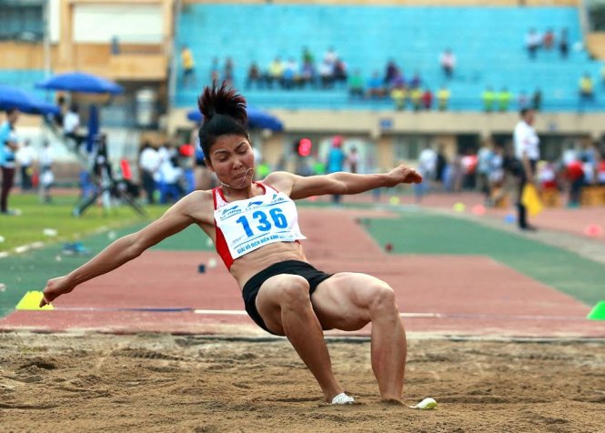  VĐV nhảy xa Bùi Thị Thu Thảo đang hướng tới chiếc HCV SEA Games 29. Ảnh: NAM KHÁNH