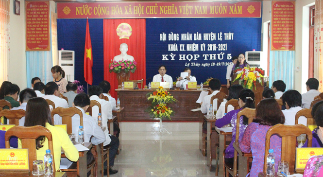 Kỳ họp thứ 5, HĐND huyện Lệ Thủy khóa XX, nhiệm kỳ 2016-2020.