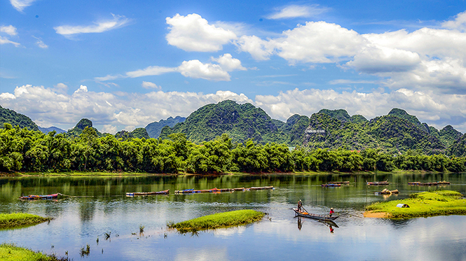 Một thoáng Phong Nha.Ảnh: Thành Vương