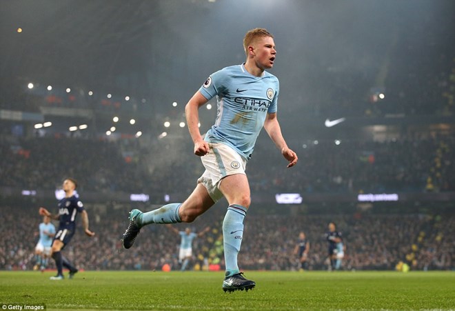 Kevin de Bruyne tiếp tục thăng hoa để giúp Man City nối dài kỷ lục. (Nguồn: Getty Images)