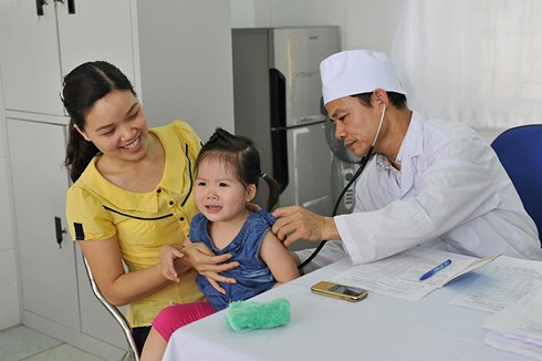  Trong số 10 vaccine trên, có 2 vaccine được chỉ định bắt buộc tiêm cho trẻ sơ sinh. (Ảnh minh họa)