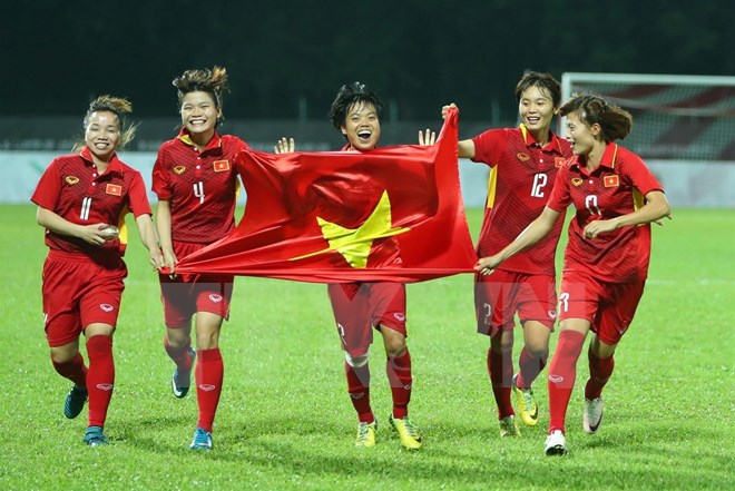 Đội tuyển bóng đá nữ Việt Nam giành huy chương vàng SEA Games 29, lần thứ 5 bước lên bục cao nhất tại đấu trường SEA Games. (Ảnh: Quốc Khánh/TTXVN)