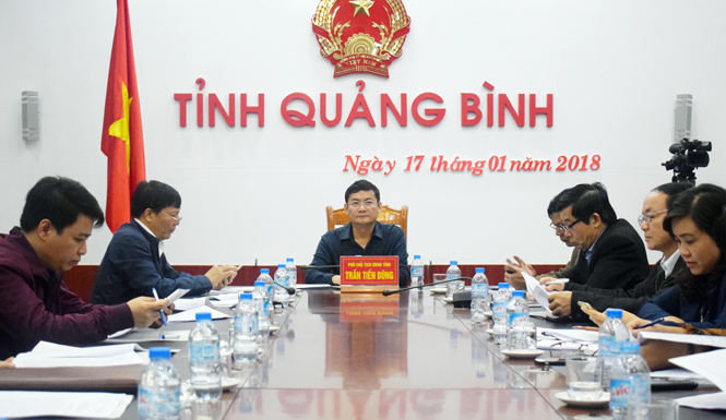 Các đại biểu tham dự hội nghị tại điểm cầu tỉnh Quảng Bình.