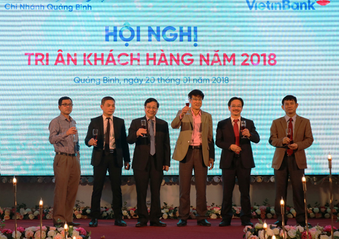 Lễ tri ân được Vietinbank Quảng Bình tổ chức hàng năm nhằm gắn kết, thắt chặt lâu dài về tài chính và xã hội với khách hàng