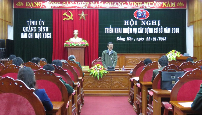   Đồng chí Trần Công Thuật, Phó Bí thư Thường trực Tỉnh ủy, Trưởng đoàn Đại biểu tỉnh, Trưởng ban chỉ đạo xây dựng cơ sở tỉnh phát biểu kết luận hội nghị