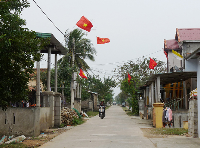 Xuân về trên quê hương.  Ảnh: T.H