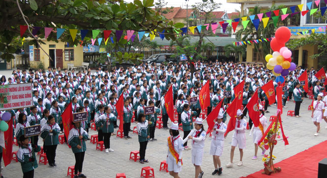 Thành phố Đồng Hới là đơn vị đầu tiên của tỉnh ta đạt chuẩn phổ cập giáo dục THCS mức 3.