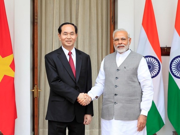 Chủ tịch nước Trần Đại Quang hội đàm với Thủ tướng Cộng hoà Ấn Độ Narendra Modi. (Ảnh: Nhan Sáng/TTXVN)