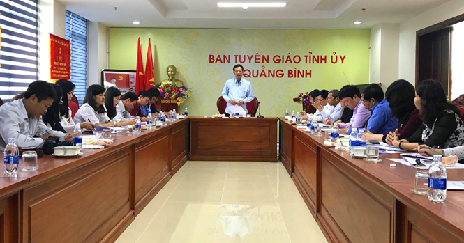     Đồng chí Phó Bí thư Thường trực Tỉnh ủy Trần Công Thuật phát biểu kết luận buổi làm việc