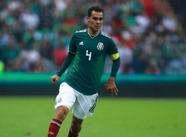  Rafa Marquez đang là 1 trong 2 cầu thủ ra sân nhiều nhất tại World Cup.