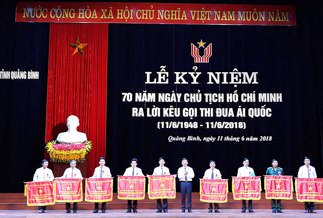 Các điển hình tiên tiến ươợc nhận Cờ thi đua của Thủ tướng Chính phủ