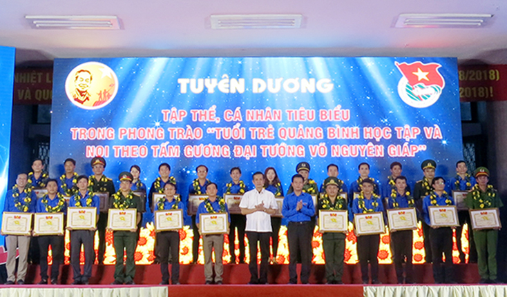 Các tập thể cả nhân vừa được tôn vinh trong phong trào thi đua “Tuổi trẻ Quảng Bình học tập và noi theo tấm gương Đại tướng Võ Nguyên Giáp”.