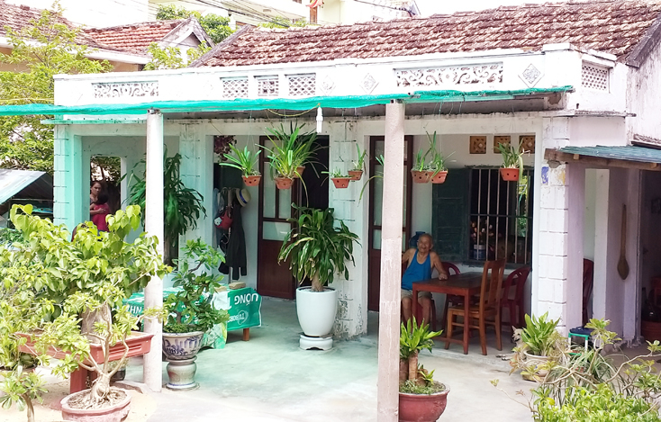 ... là những nét đẹp mộc mạc, truyền thống của ngôi làng biển