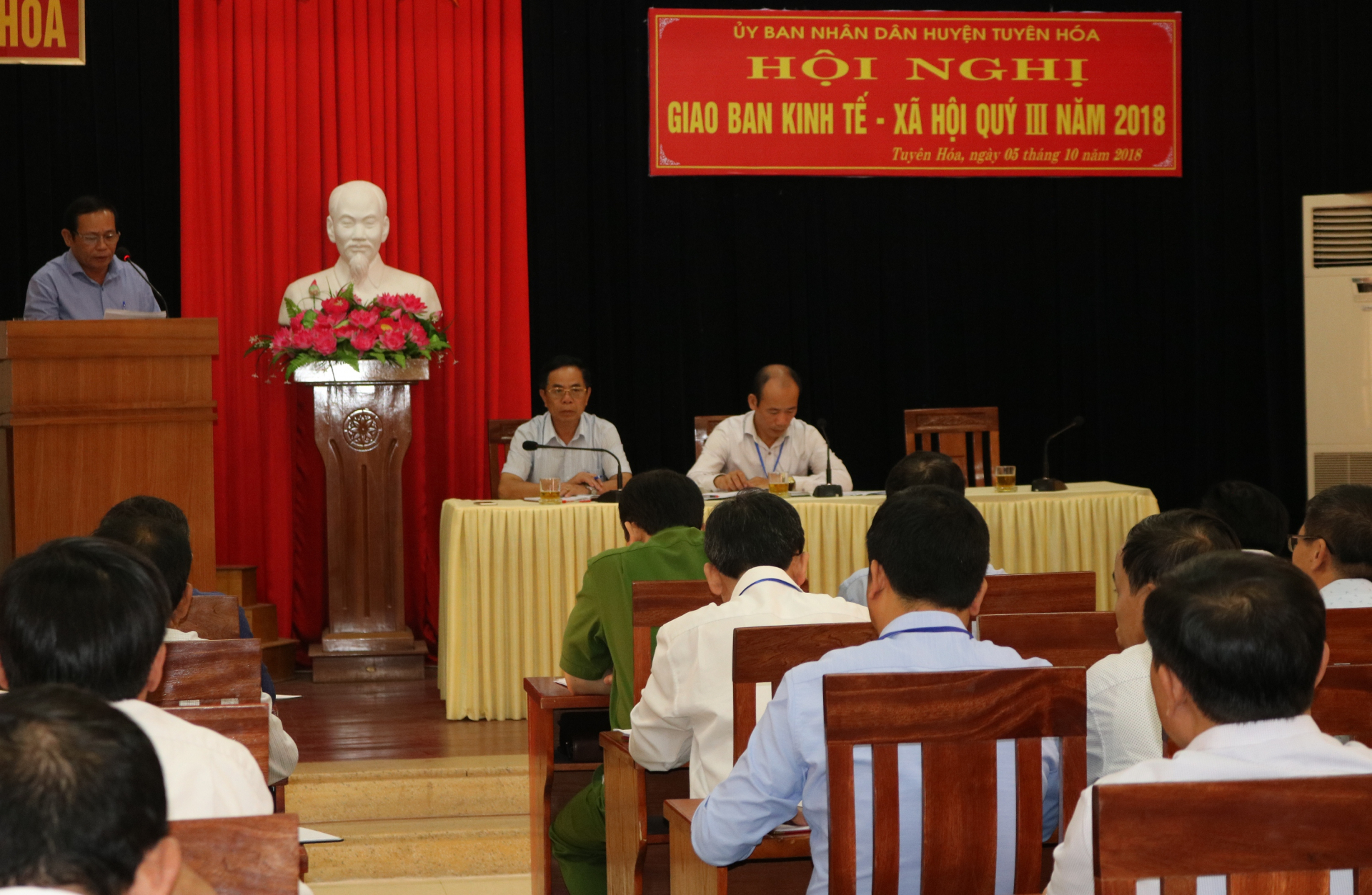 Toàn cảnh hội nghị
