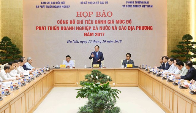 Phó Thủ tướng Vương Đình Huệ, Trưởng Ban Chỉ đạo Đổi mới và Phát triển doanh nghiệp phát biểu. (Ảnh: Dương Giang/TTXVN)