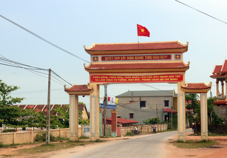 Một góc xã Quảng Tùng hôm nay.