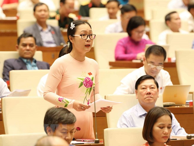 <p>Đại biểu Quốc hội tỉnh Vĩnh Long Nguyễn Thị Quyên Thanh phát biểu. (Ảnh: Phương Hoa/TTXVN)</p>