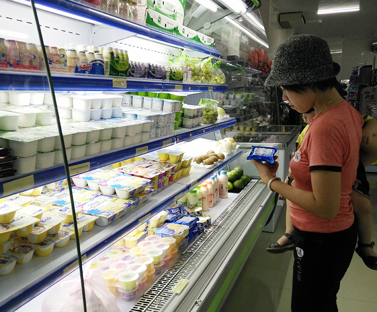 Hàng nông sản được sản xuất trong nước luôn được người tiêu dùng ưu tiên lựa chọn.