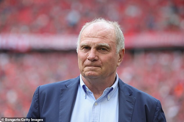  Uli Hoeness không quá đặt nặng áp lực lên các cầu thủ Bayern. (Nguồn: Getty Images)