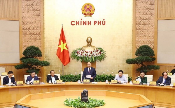 Thủ tướng Nguyễn Xuân Phúc phát biểu tại phiên họp Chính phủ thường kỳ tháng 10. (Ảnh: Thống Nhất/TTXVN)