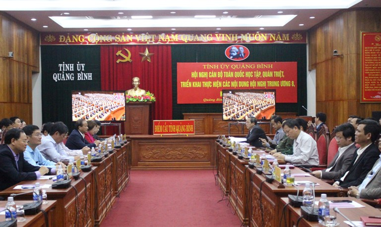 Các đại biểu dự hội nghị tại điểm cầu Quảng Bình