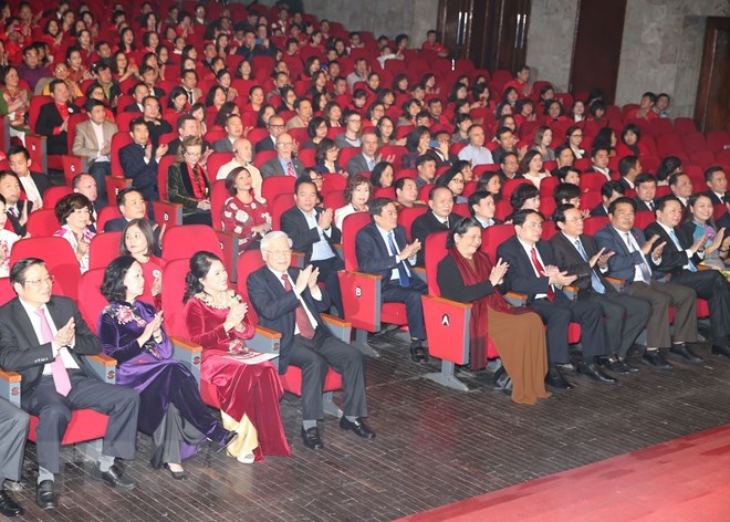 Tổng Bí thư, Chủ tịch nước Nguyễn Phú Trọng, Chủ tịch danh dự Hội Chữ thập Đỏ Việt Nam tham dự chương trình. (Ảnh: Trí Dũng/TTXVN)