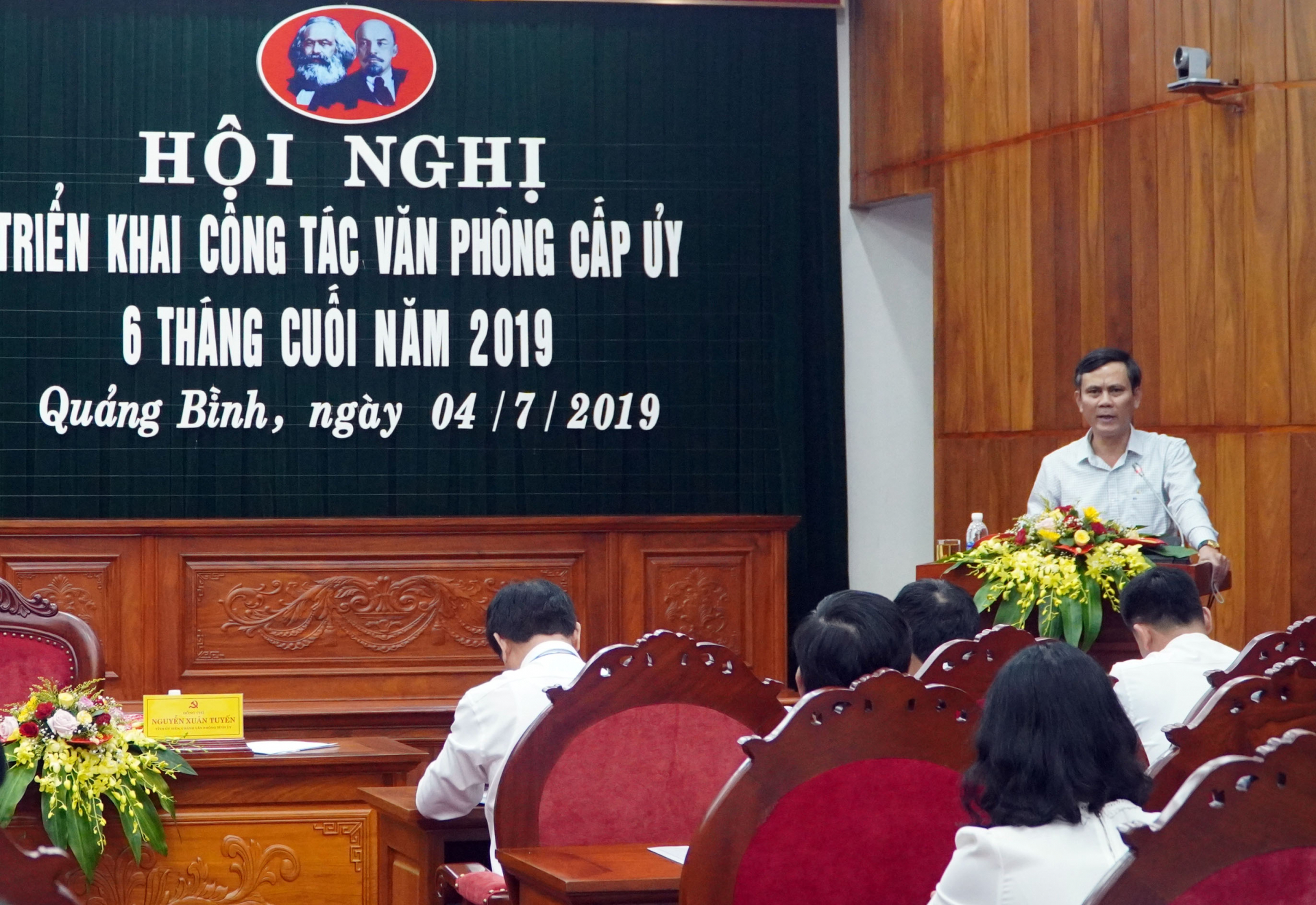 Đồng chí Phó Bí thư Thường trực Tỉnh ủy Trần Thắng phát biểu chỉ đạo hội nghị  