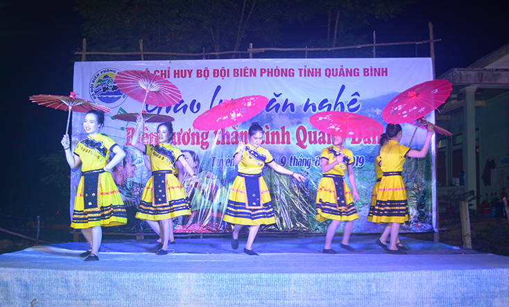Đêm giao lưu văn hóa văn nghệ với chủ đề  
