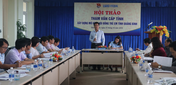 Các đại biểu đang dự hội thảo