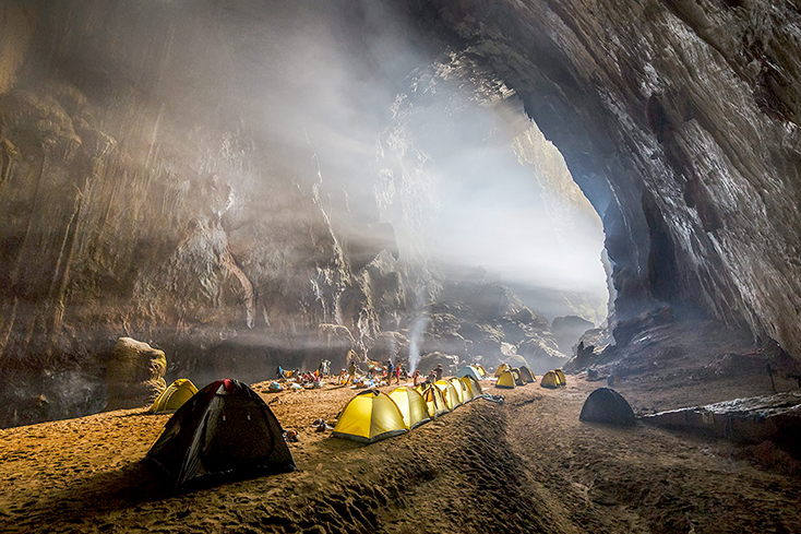  Du khách tham gia tour thám hiểm Sơn Đoòng của Oxalis sẽ tham gia gói bảo hiểm trách nhiệm công cộng với mức trách nhiệm lên tới 1 triệu USD. (Ảnh: Oxalis) 